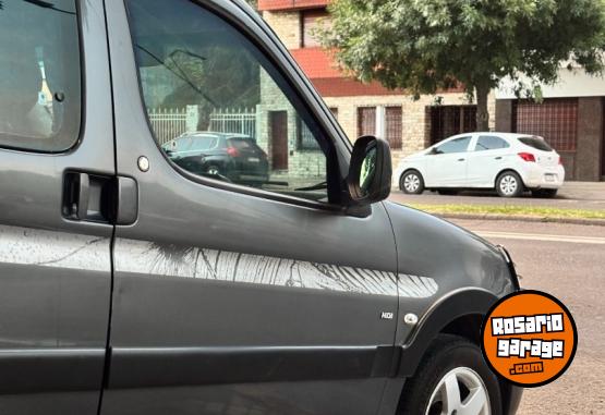 Autos - Peugeot Partner 2012 Diesel 180000Km - En Venta