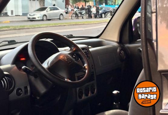 Autos - Peugeot Partner 2012 Diesel 180000Km - En Venta