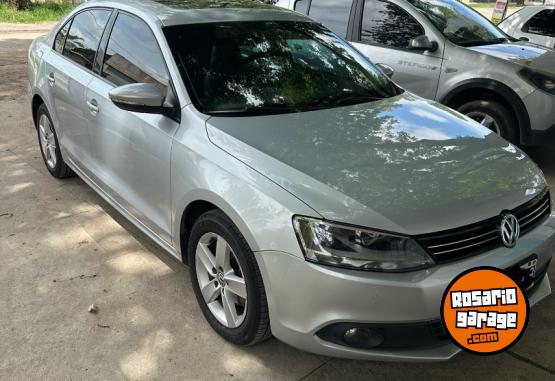 Autos - Volkswagen Vento 2.5 Luxary 2012 Nafta 195000Km - En Venta