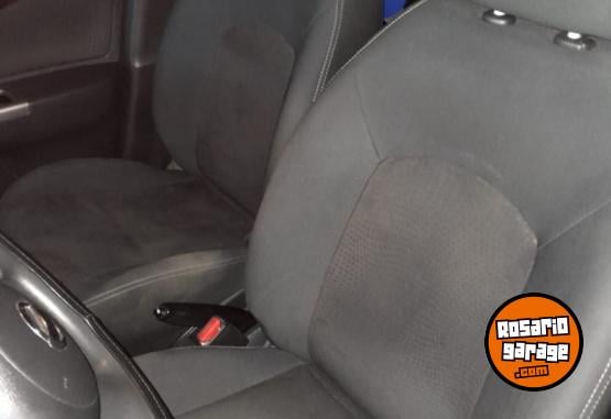 Autos - Nissan MARCH ADVANCE TECH PURE 2015 Nafta 69000Km - En Venta