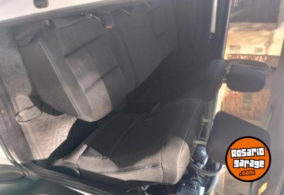 Camionetas - Toyota Hilux SR 2021 Diesel 99550Km - En Venta