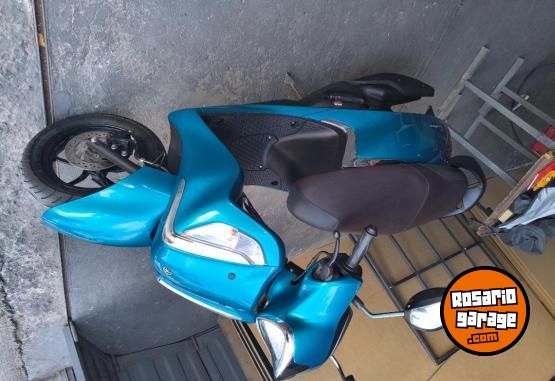 Motos - Yamaha Fascino 2024 Nafta 1433Km - En Venta