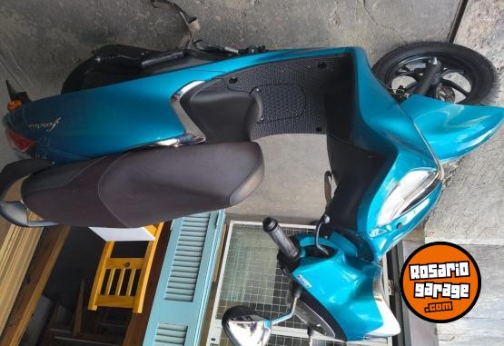 Motos - Yamaha Fascino 2024 Nafta 1433Km - En Venta
