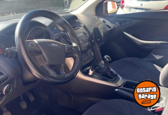 Autos - Ford focus S 5 P 2016 Nafta 170000Km - En Venta