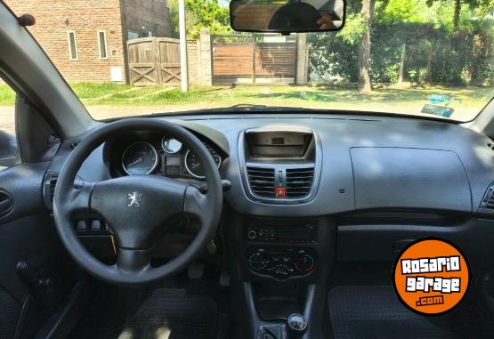 Autos - Peugeot 207 compac 2011 Nafta 173000Km - En Venta