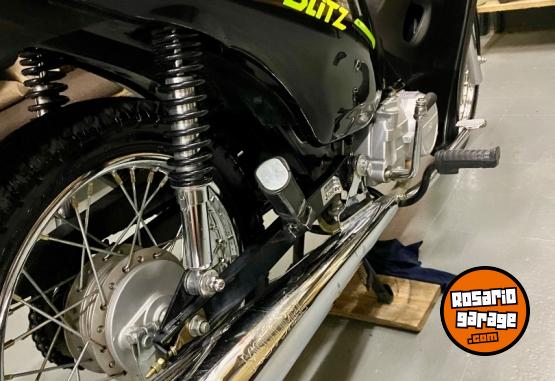 Motos - Motomel Blitz 2024 Nafta 9300Km - En Venta