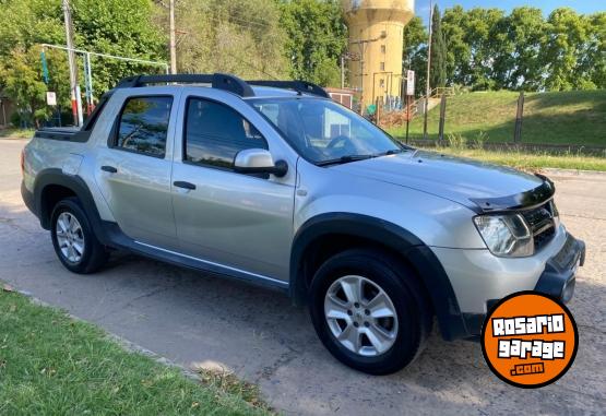 Camionetas - Renault OROCH ODSSIDER GNC 2016 GNC 133562Km - En Venta