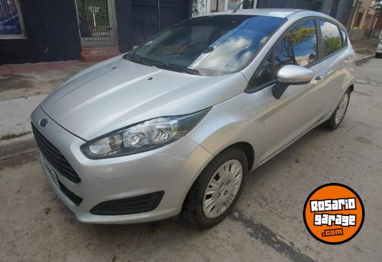 Autos - Ford Fiesta S 2015 Nafta 77100Km - En Venta
