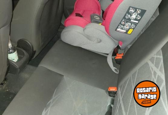 Autos - Ford Fiesta S 2015 Nafta 77100Km - En Venta