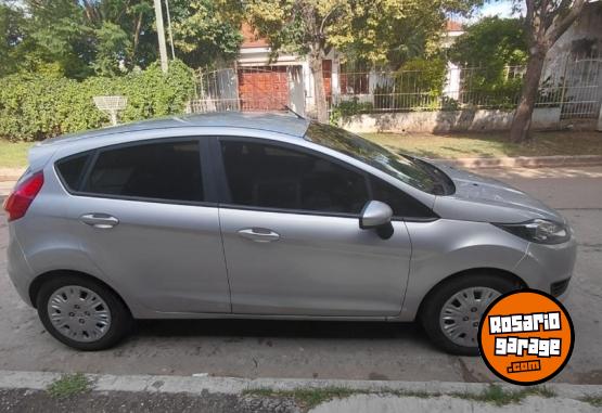 Autos - Ford Fiesta S 2015 Nafta 77100Km - En Venta