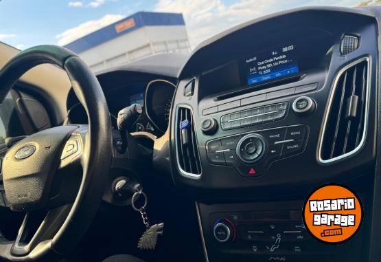 Autos - Ford Focus SE 2.0 2015 Nafta 68000Km - En Venta