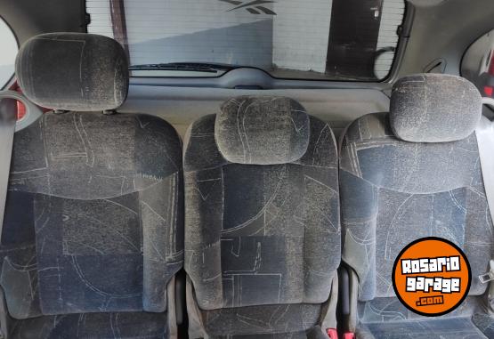 Autos - Renault Scenic 2 2009 Nafta 302000Km - En Venta