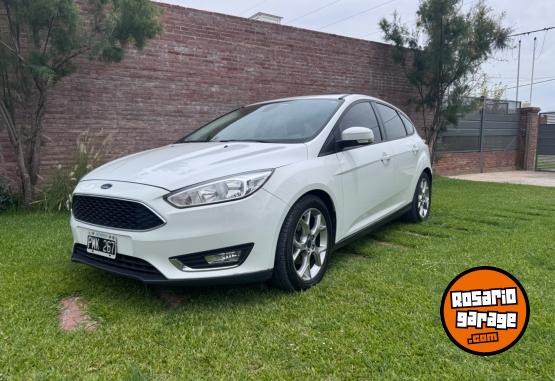 Autos - Ford Focus 2016 Nafta 103000Km - En Venta