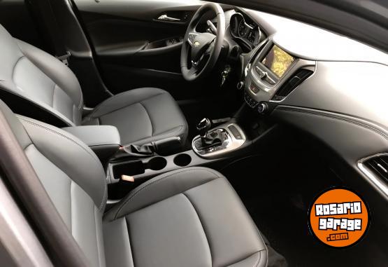 Autos - Chevrolet CRUZE LT 5 PTAS AT 2023 Nafta 29500Km - En Venta