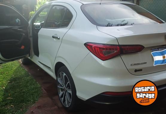 Autos - Fiat Cronos AT6 2018 Nafta 120000Km - En Venta