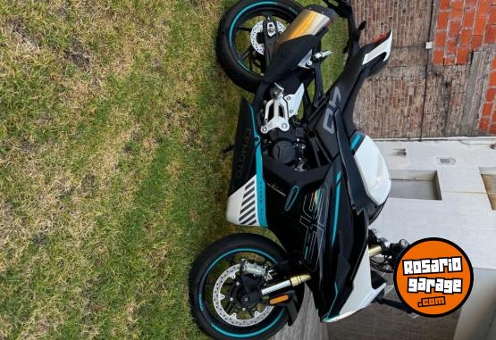 Motos - CF 450 SR 2025 Nafta 1800Km - En Venta