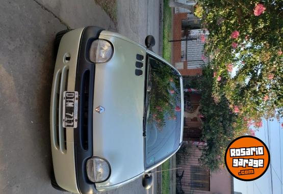 Autos - Renault Twingo 2001 Nafta 205000Km - En Venta