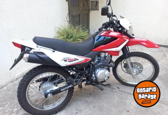 Motos - Motomel Skua 150 2024 Nafta 4400Km - En Venta