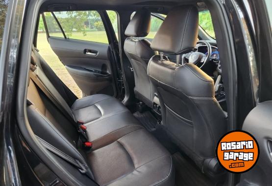 Autos - Toyota Corolla Cross 2.0 Seg cvt 2021 Nafta 61000Km - En Venta