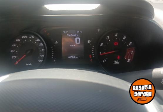 Autos - Fiat Argo 1.3 Drive 2017 Nafta 66700Km - En Venta
