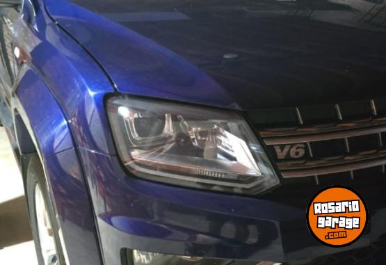 Camionetas - Volkswagen Amarok v6 highline 2023 Diesel 49500Km - En Venta