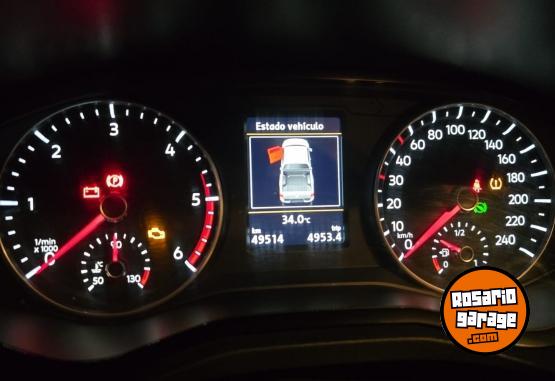 Camionetas - Volkswagen Amarok v6 highline 2023 Diesel 49500Km - En Venta