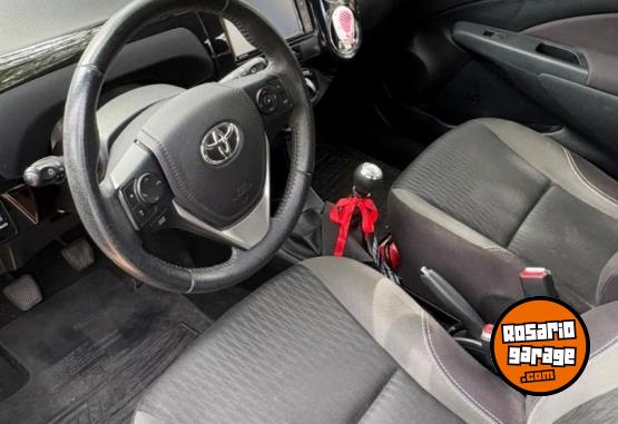 Autos - Toyota Etios xls 2016 Nafta 88000Km - En Venta