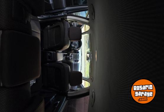 Camionetas - Hyundai Santa Fe 2011 Diesel 217000Km - En Venta