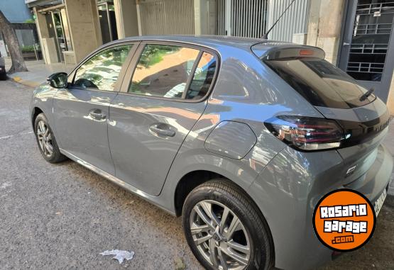 Autos - Peugeot 208 Allure 2024 Nafta 7500Km - En Venta