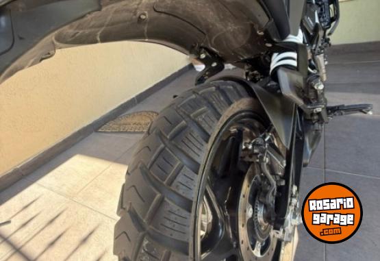 Motos - Husqvarna 250cc 2025 Nafta 3900Km - En Venta