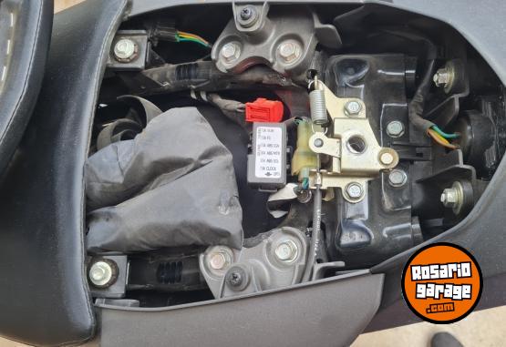 Motos - Honda Cb300f 2024 Nafta 3600Km - En Venta