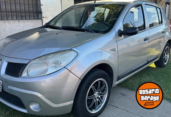Autos - Renault Sandero 2009 GNC 177000Km - En Venta