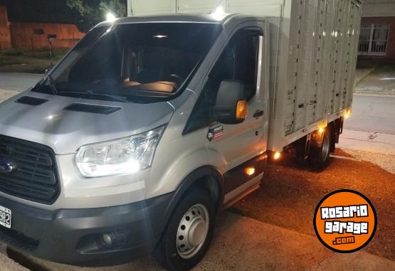 Utilitarios - Ford transit 2014 Diesel 73000Km - En Venta
