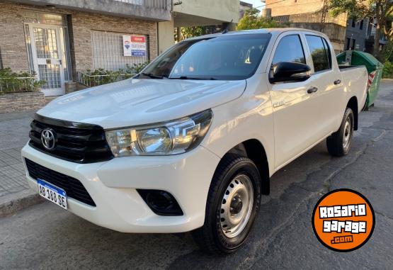 Camionetas - Toyota Hilux 2017 Diesel 170000Km - En Venta