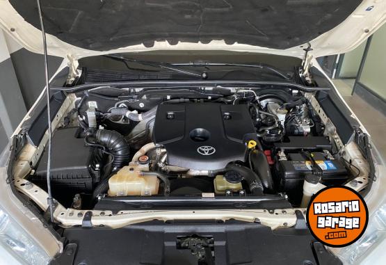 Camionetas - Toyota Hilux 2017 Diesel 170000Km - En Venta