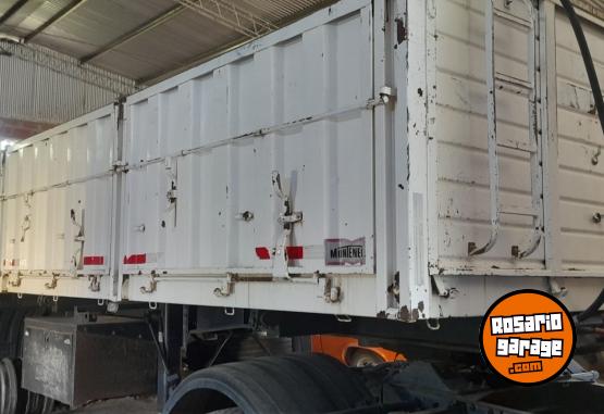 Camiones y Gr�as - Vendo semi vuelco bilateral - En Venta