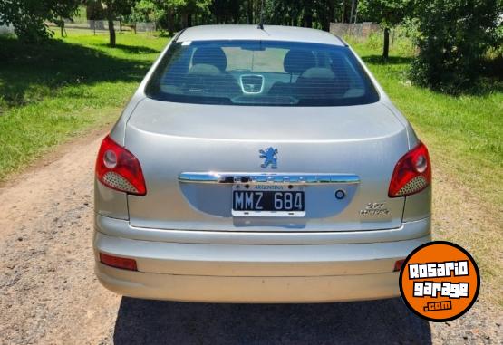 Autos - Peugeot 207 2013 Nafta 100000Km - En Venta