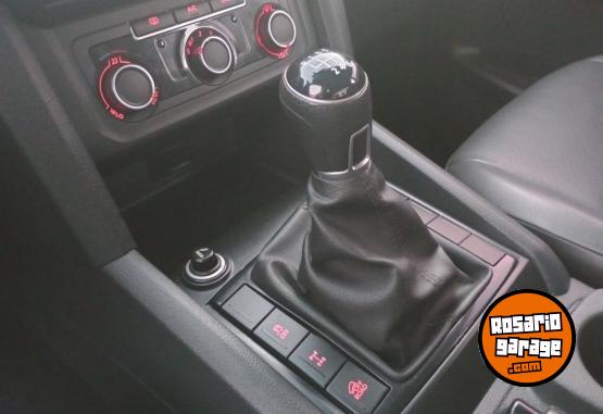 Camionetas - Volkswagen AMAROK 2.0 TDI D/C 4x2 2021 Diesel 81000Km - En Venta