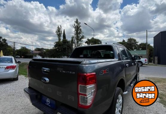 Autos - Ford RANGER DC 4X4 LTD AT 3.2L 2017 Diesel  - En Venta