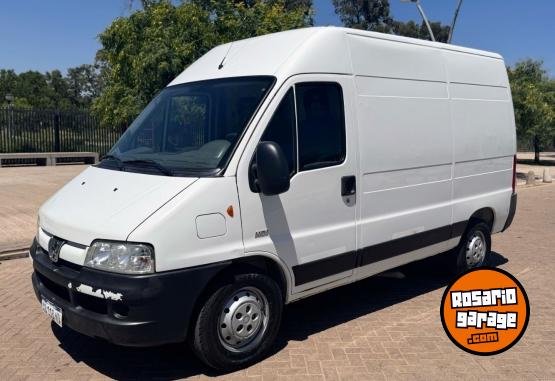 Utilitarios - Peugeot BOXER 350 MH 2.3 HDI CONF 2017 Diesel  - En Venta