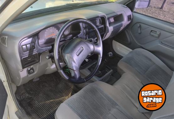 Utilitarios - Isuzu Cabina Simple 3.1 Turbo D 1998 Diesel 100Km - En Venta