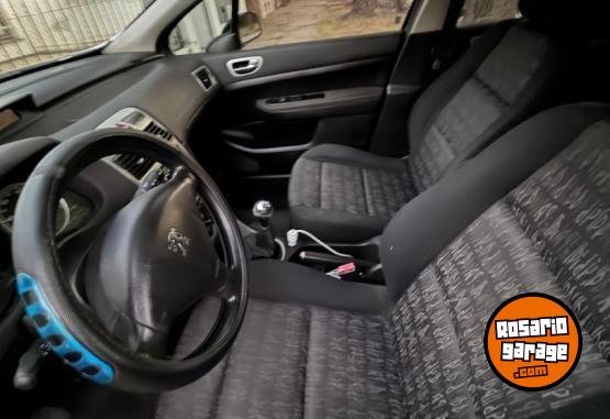 Autos - Peugeot 307 HDI 2006 Diesel 200000Km - En Venta