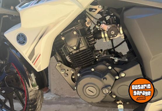 Motos - Yamaha Fz 2023 Nafta 6127Km - En Venta