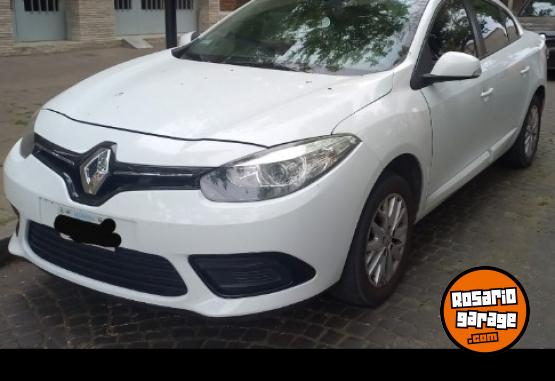 Autos - Renault Dinamic 2015 Nafta 125000Km - En Venta