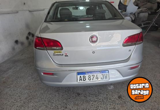 Autos - Fiat Siena 2017 GNC 85000Km - En Venta