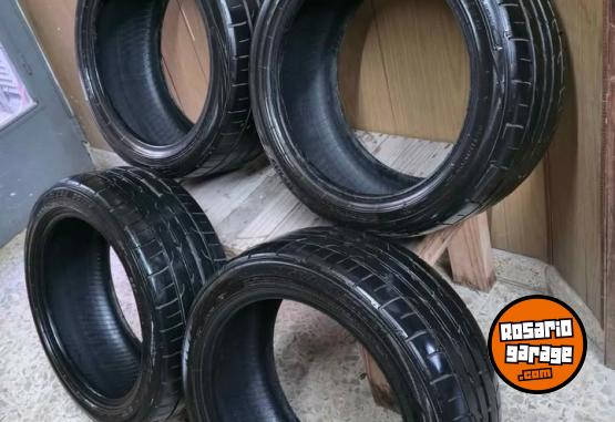 Accesorios para Autos - Juego cubiertas neumáticos bimedida mercedes Dunlop 225/45 R17 y 245/40 R17 buen estado - En Venta