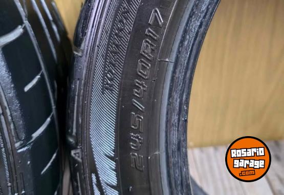Accesorios para Autos - Juego cubiertas neumáticos bimedida mercedes Dunlop 225/45 R17 y 245/40 R17 buen estado - En Venta