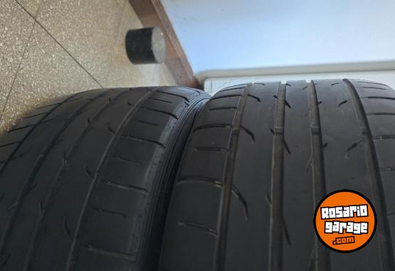 Accesorios para Autos - 2 Cubiertas Dunlop Direzza 245/40R17 SEMINUEVAS - En Venta
