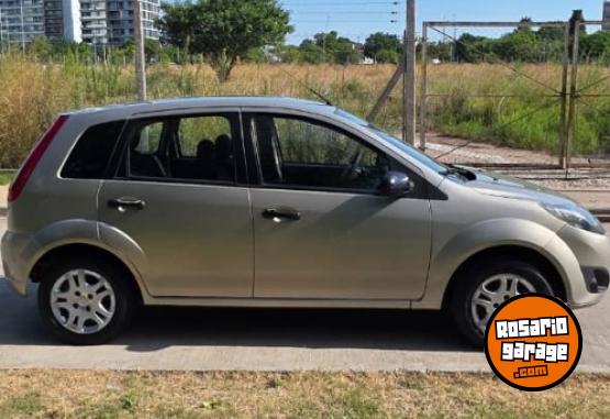 Autos - Ford Fiesta 2011 GNC 135000Km - En Venta