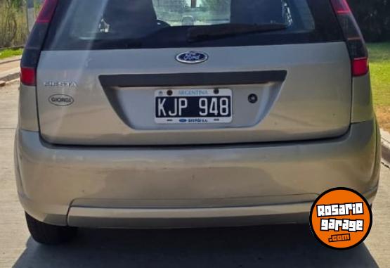 Autos - Ford Fiesta 2011 GNC 135000Km - En Venta